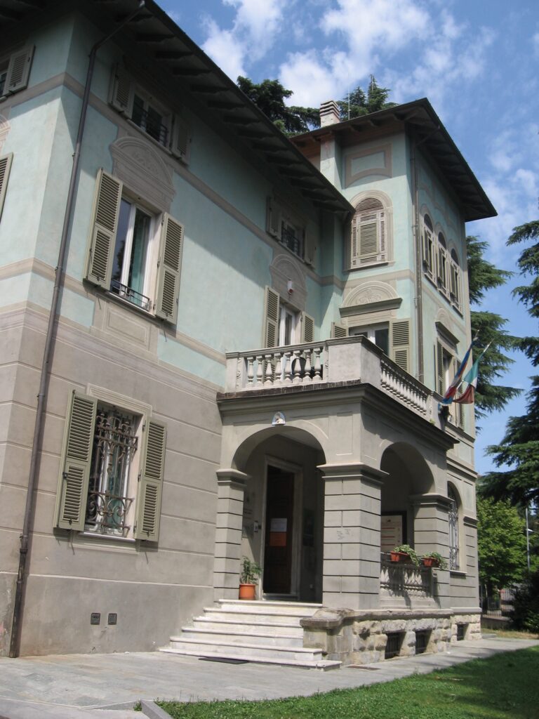 Villa-Caffarena-Esterna-00-768×1024